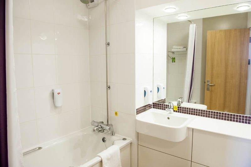 Premier Inn לימינגטון מראה חיצוני תמונה